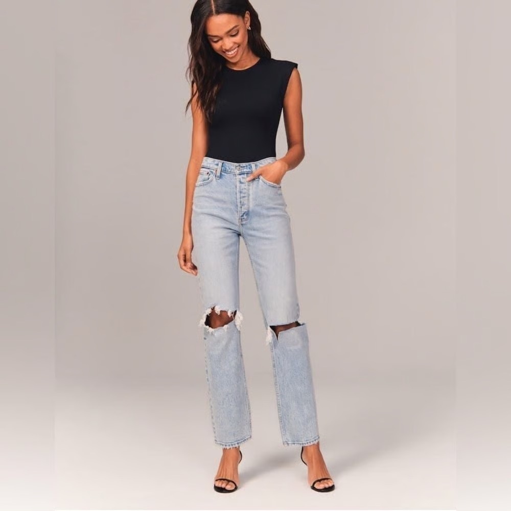 ABERCROMBIE The Dad high rise jean